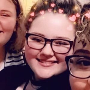 Meet your Posher, Candace